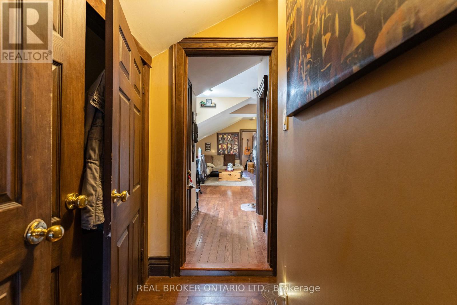 55 Snyder'S Road West — photo 33