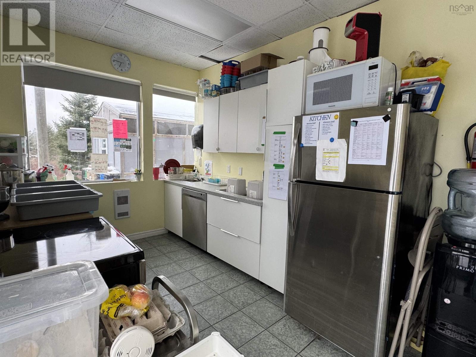 Property 1 of 20 of 42 Highway 330