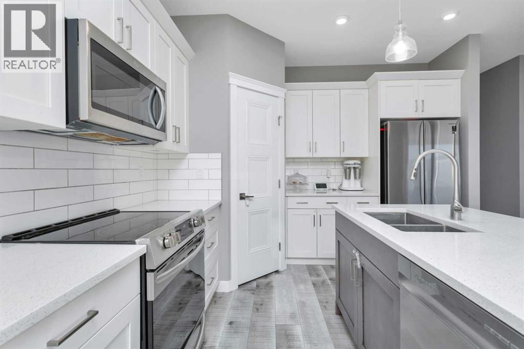 13 Victor Close, Sylvan Lake