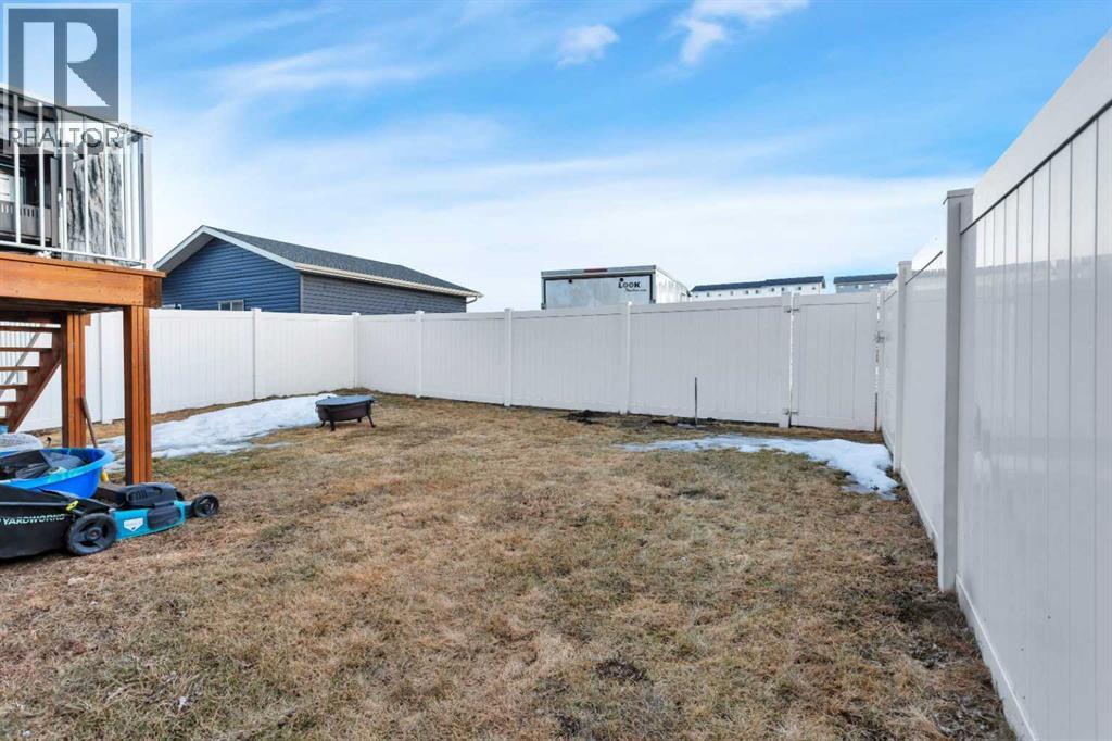 13 Victor Close, Sylvan Lake