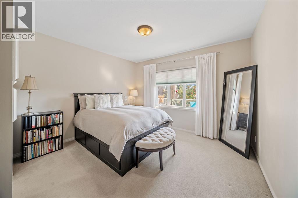 Single Family House for Sale in #  Lake Fraser Court SE Lake Bonavista Calgary 