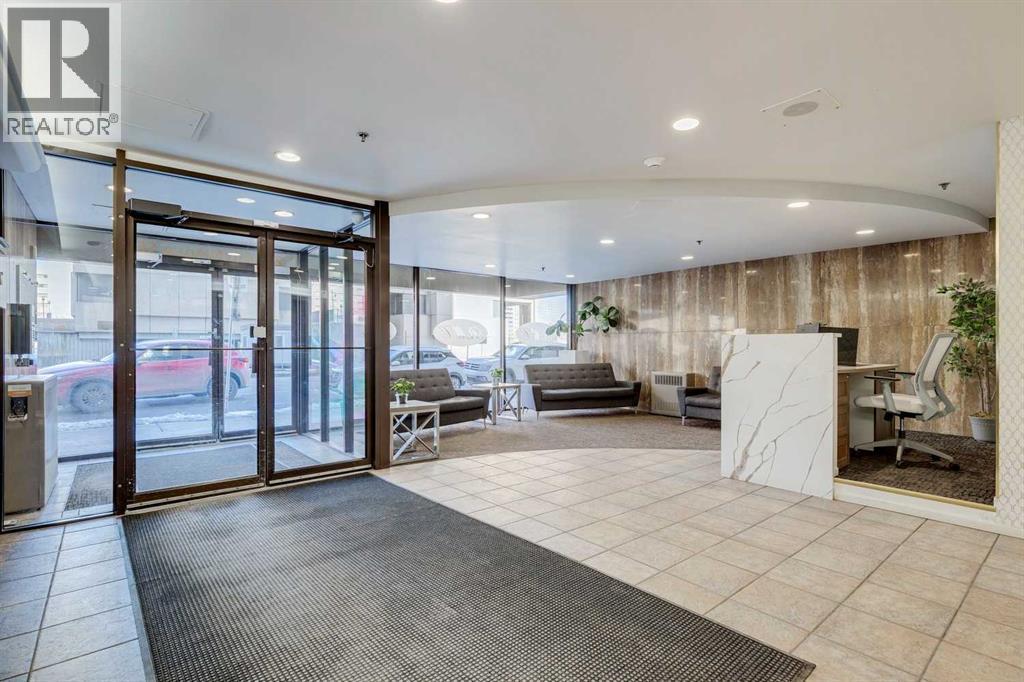 Single Family House for Sale in    Avenue SE Downtown Commercial Core Calgary 