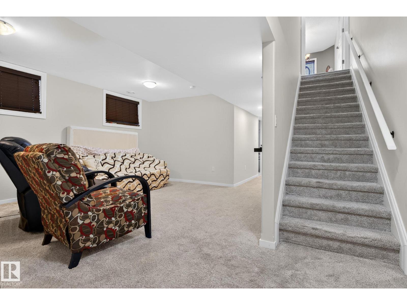 10418 69 AV NW - 26