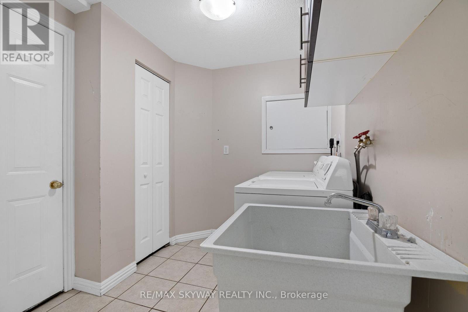 116 SEVERN DRIVE - 24