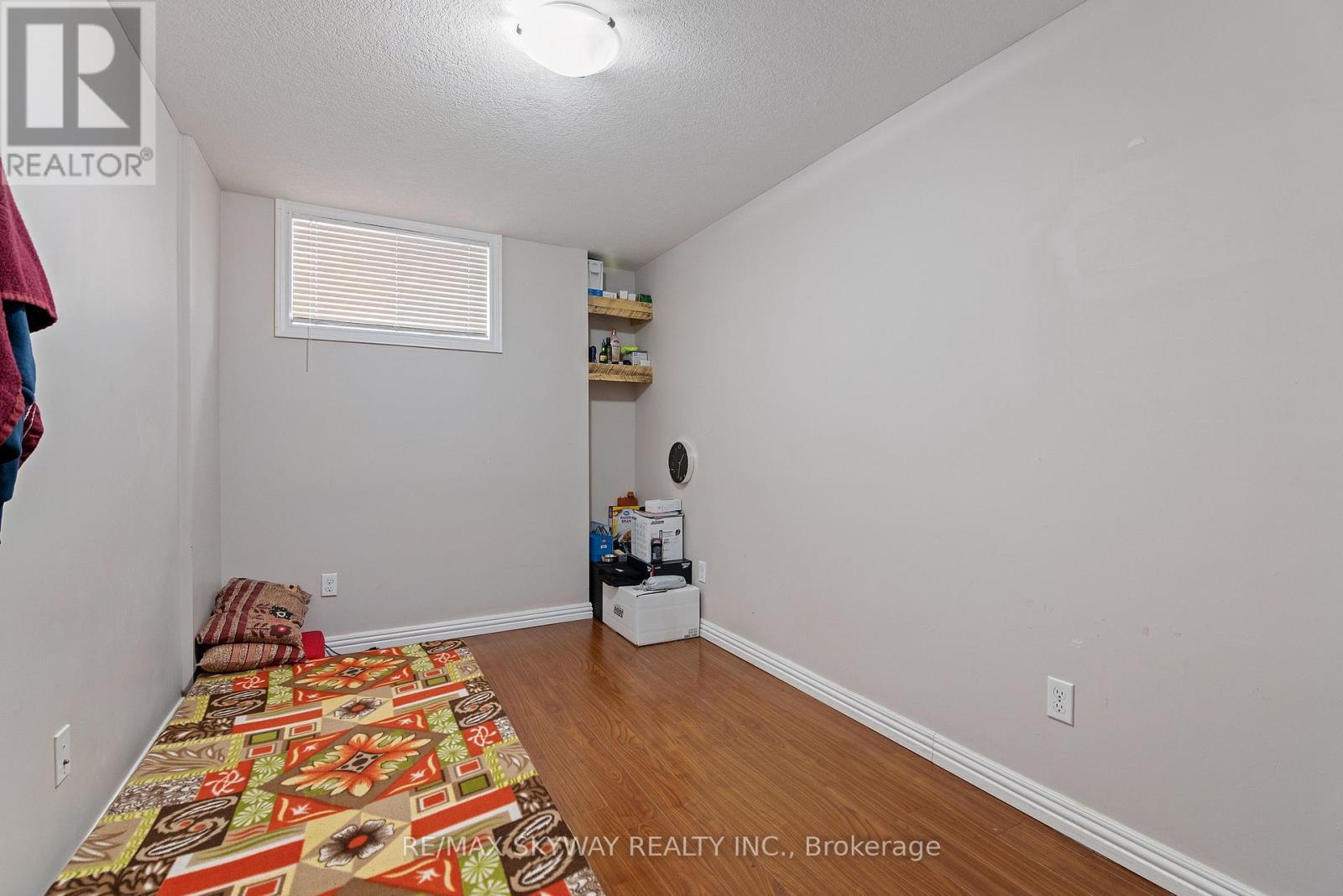 116 SEVERN DRIVE - 29