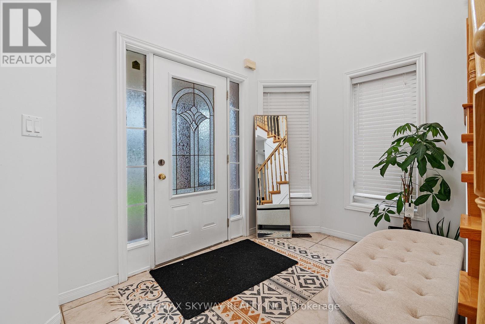 116 SEVERN DRIVE - 4
