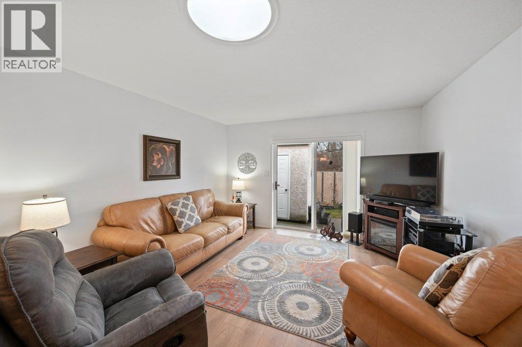 #12 115 REDWING Place - 15
