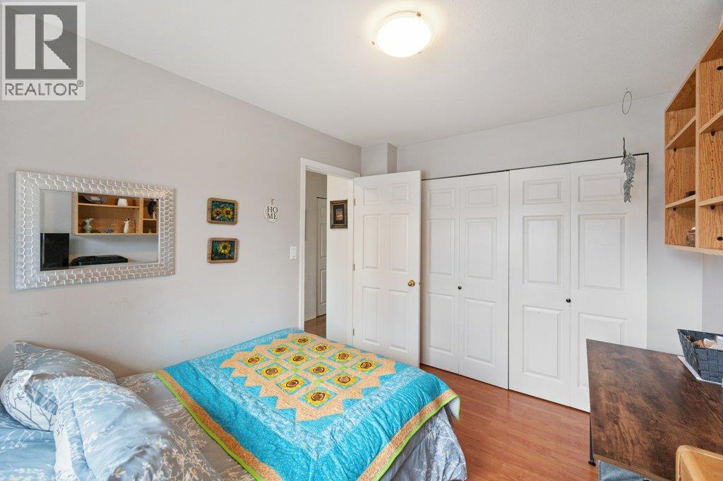 #12 115 REDWING Place - 30