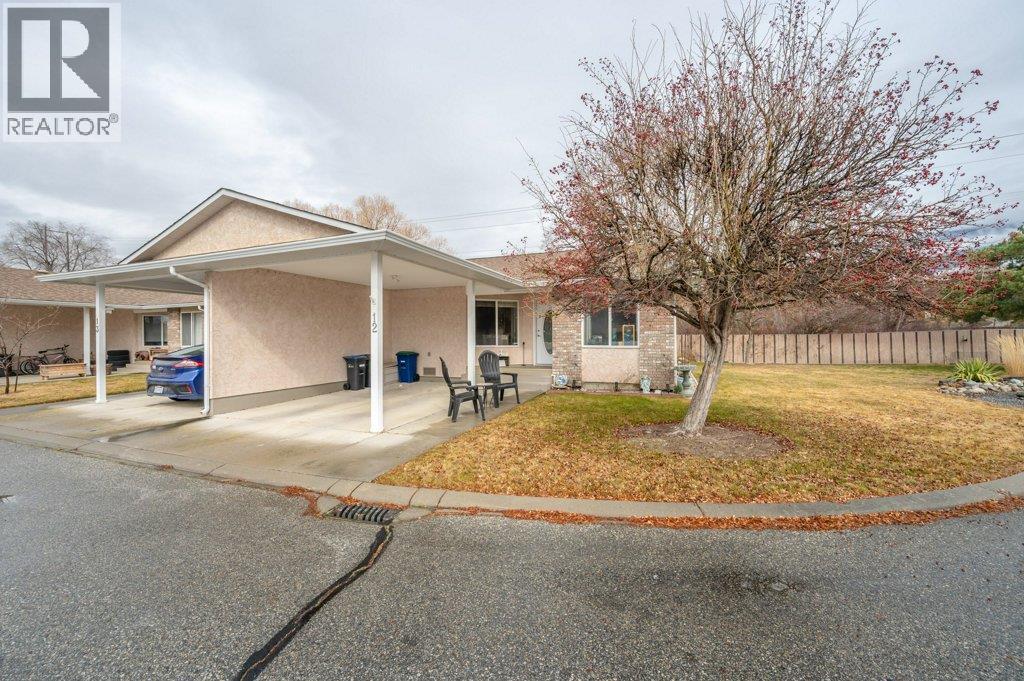 115 REDWING Place Unit# 12, Oliver