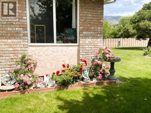 #12 115 REDWING Place - 42