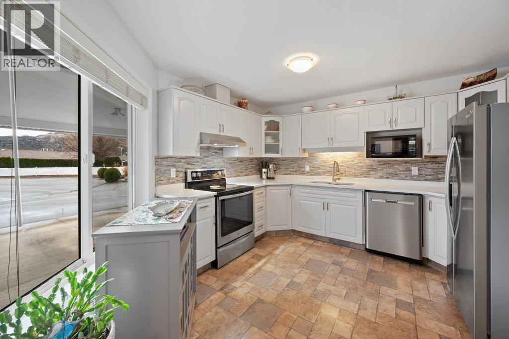 #12 115 REDWING Place - 5