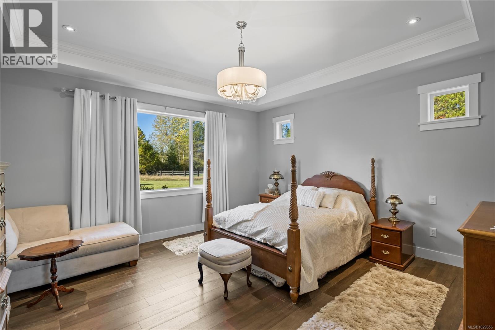 939 VIRGINIA RD - 37