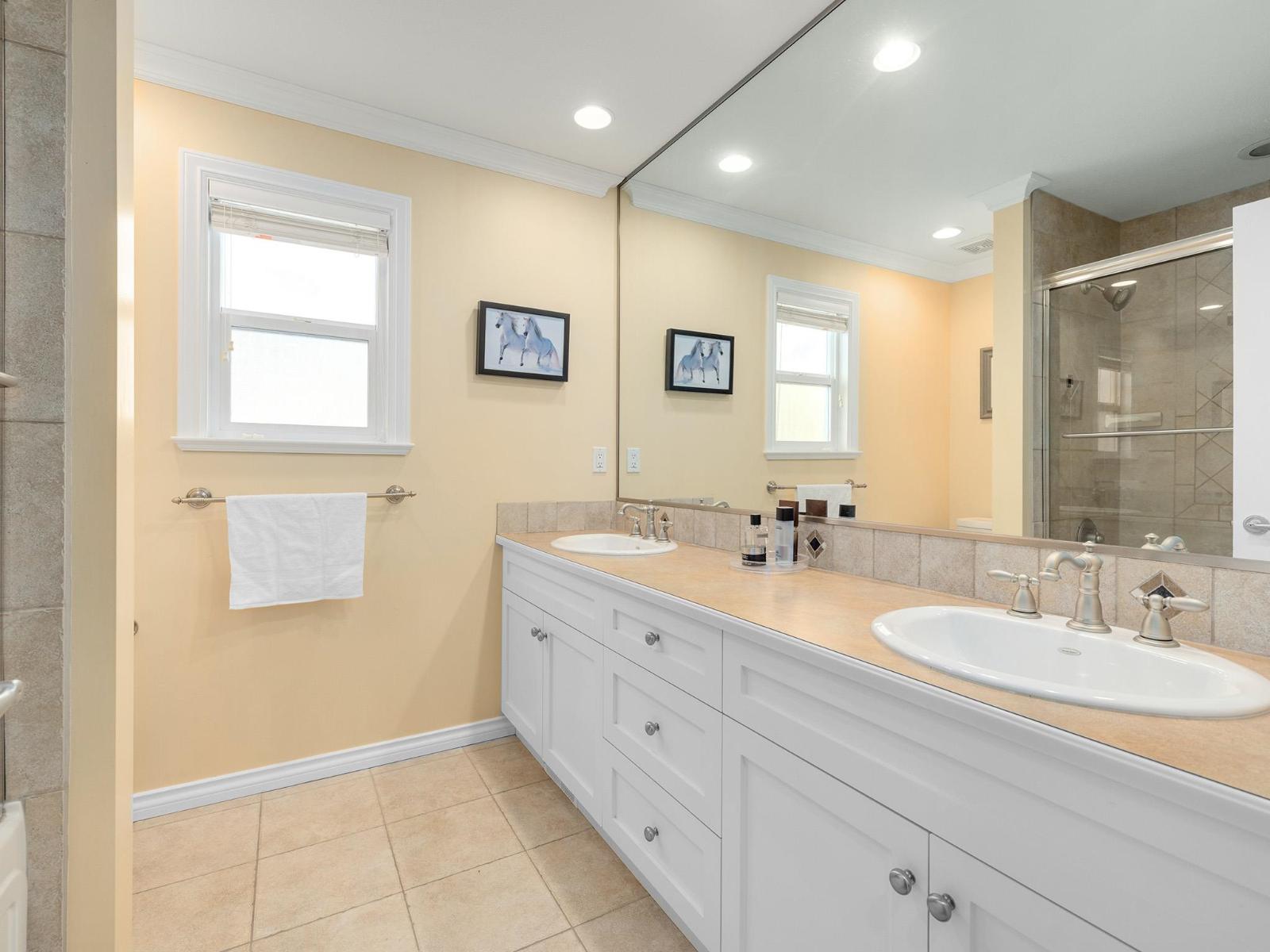 14185 33 AVENUE, Surrey