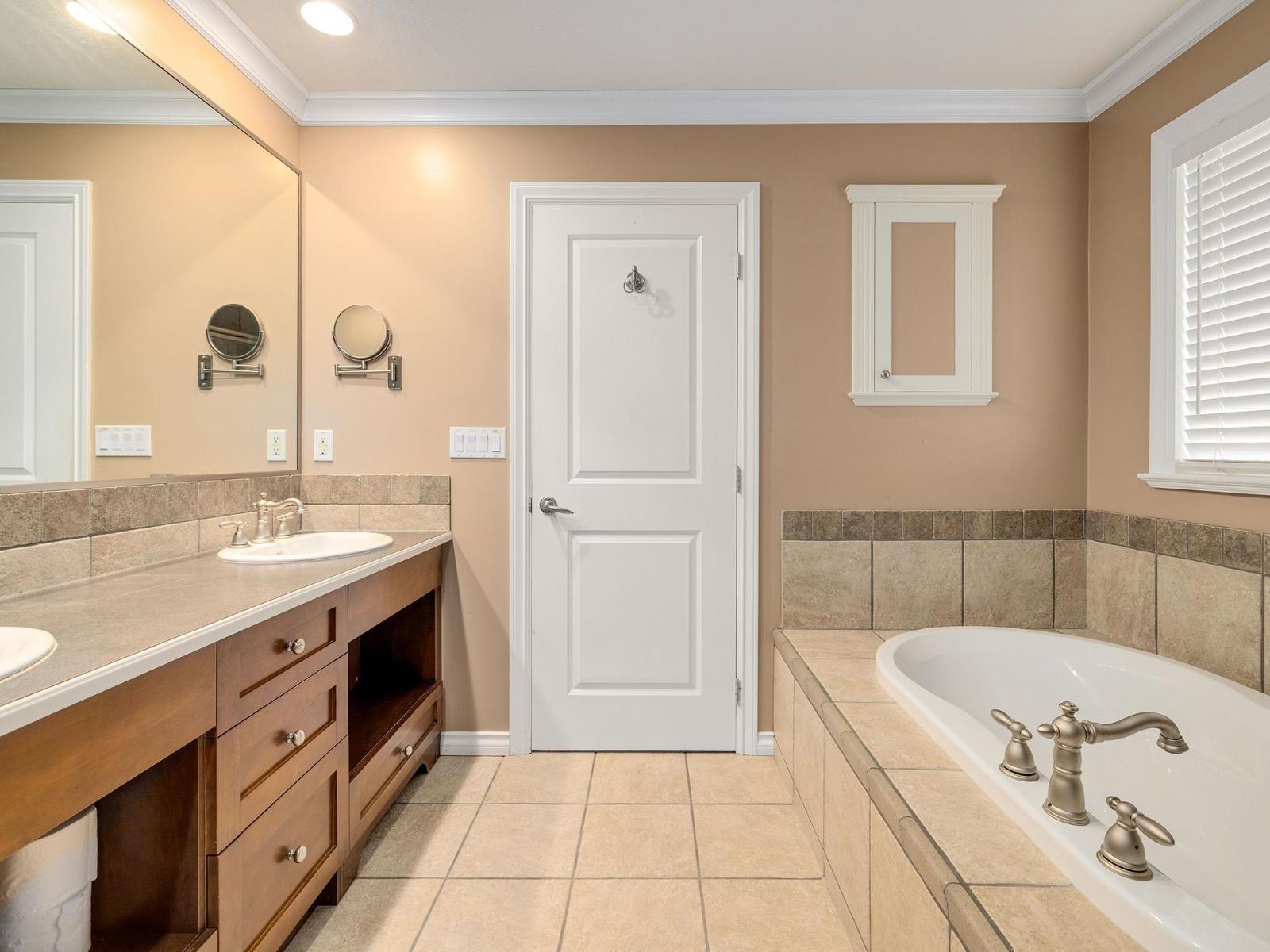 14185 33 AVENUE, Surrey