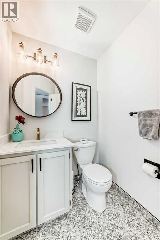 Single Family House for Sale in  Canterbury Court SW Canyon Meadows Calgary 