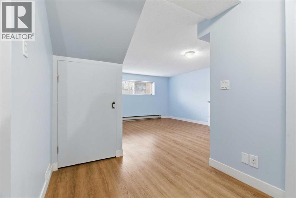 Single Family House Bi-level for Sale in   Street SW Cedarbrae Calgary 