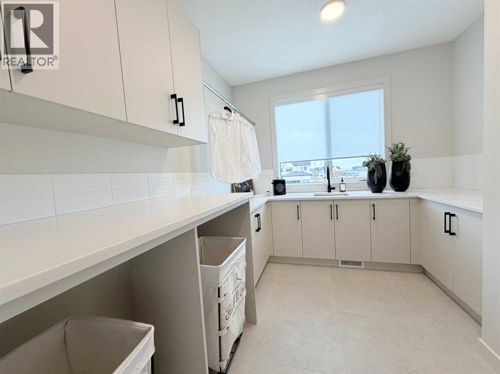 Single Family House for Sale in  Crimson Ridge Place NW Haskayne Calgary 