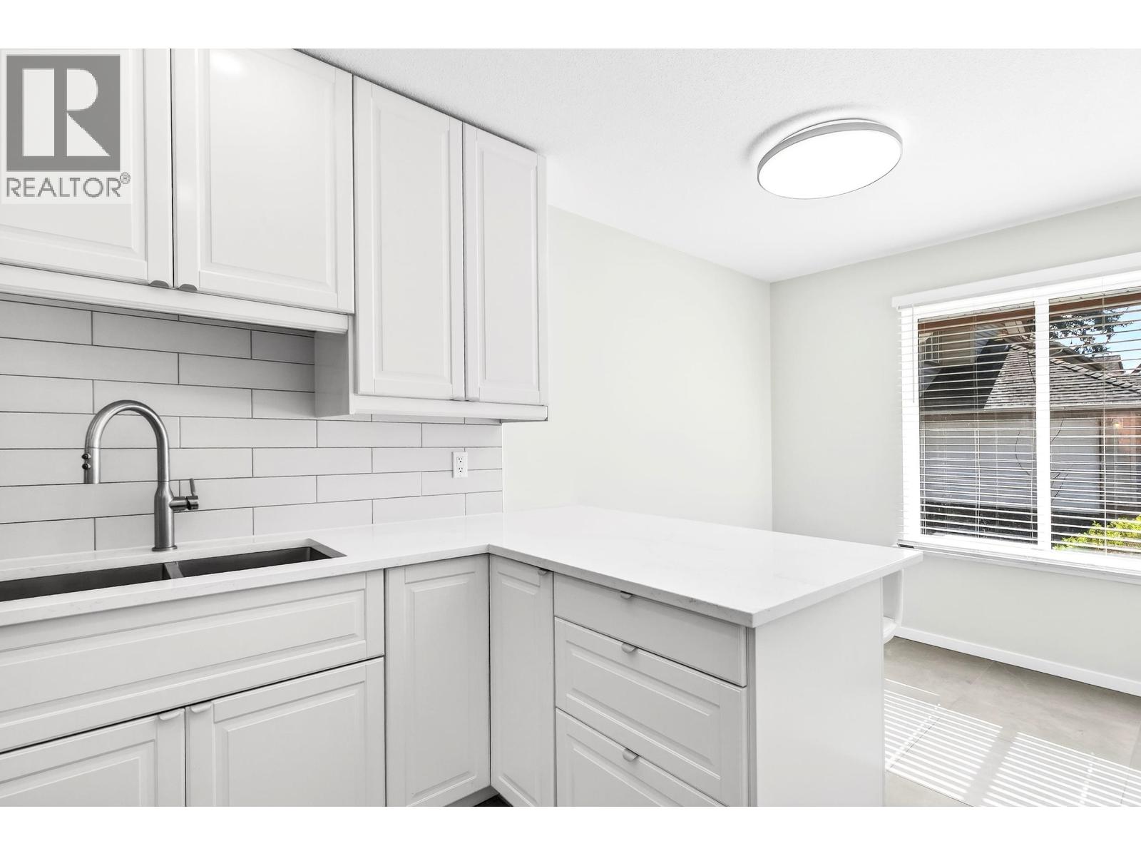 7 20985 CAMWOOD AVENUE, Maple Ridge