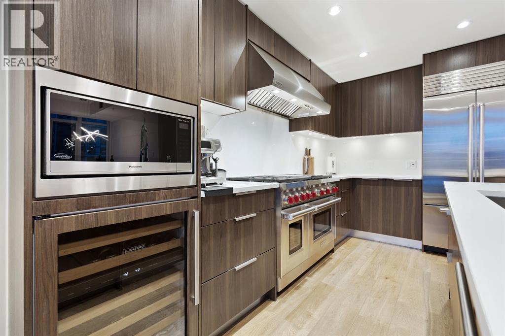 Single Family House for Sale in   Waterfront Court SW Chinatown Calgary 