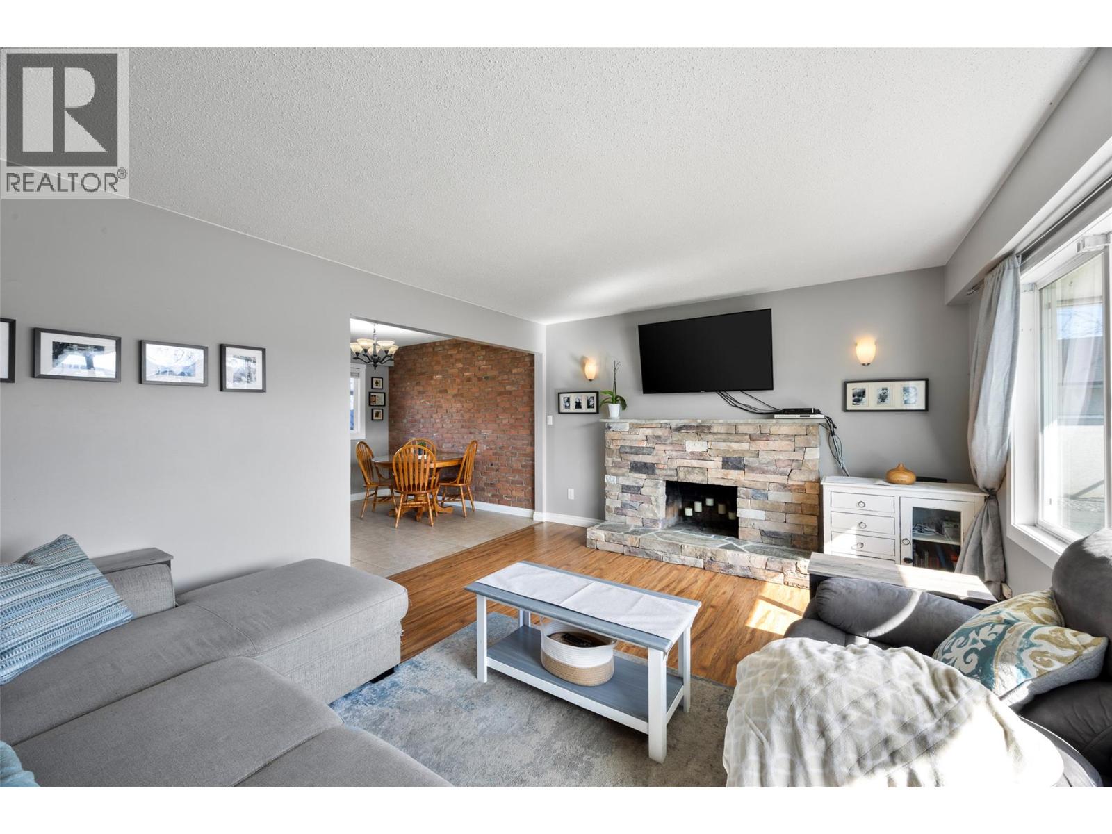 824 Sudbury Avenue, Kamloops