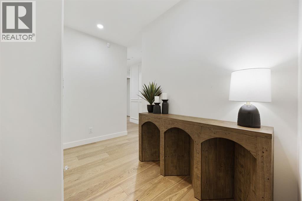 Single Family House for Sale in   Waterfront Court SW Chinatown Calgary 