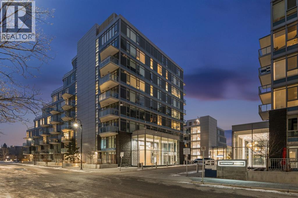 Single Family House for Sale in   Waterfront Court SW Chinatown Calgary 