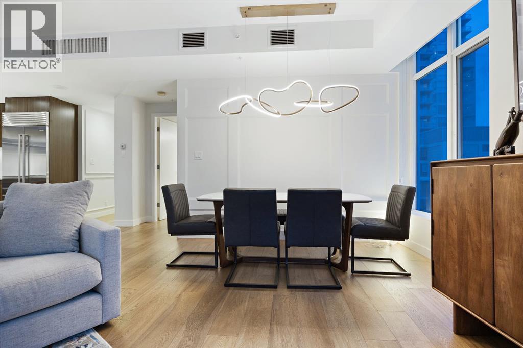 Single Family House for Sale in   Waterfront Court SW Chinatown Calgary 