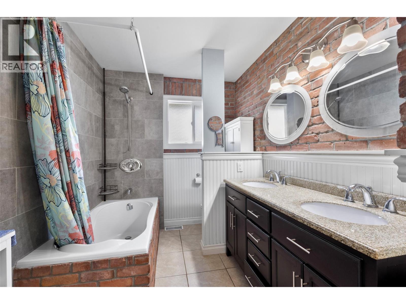 824 Sudbury Avenue, Kamloops