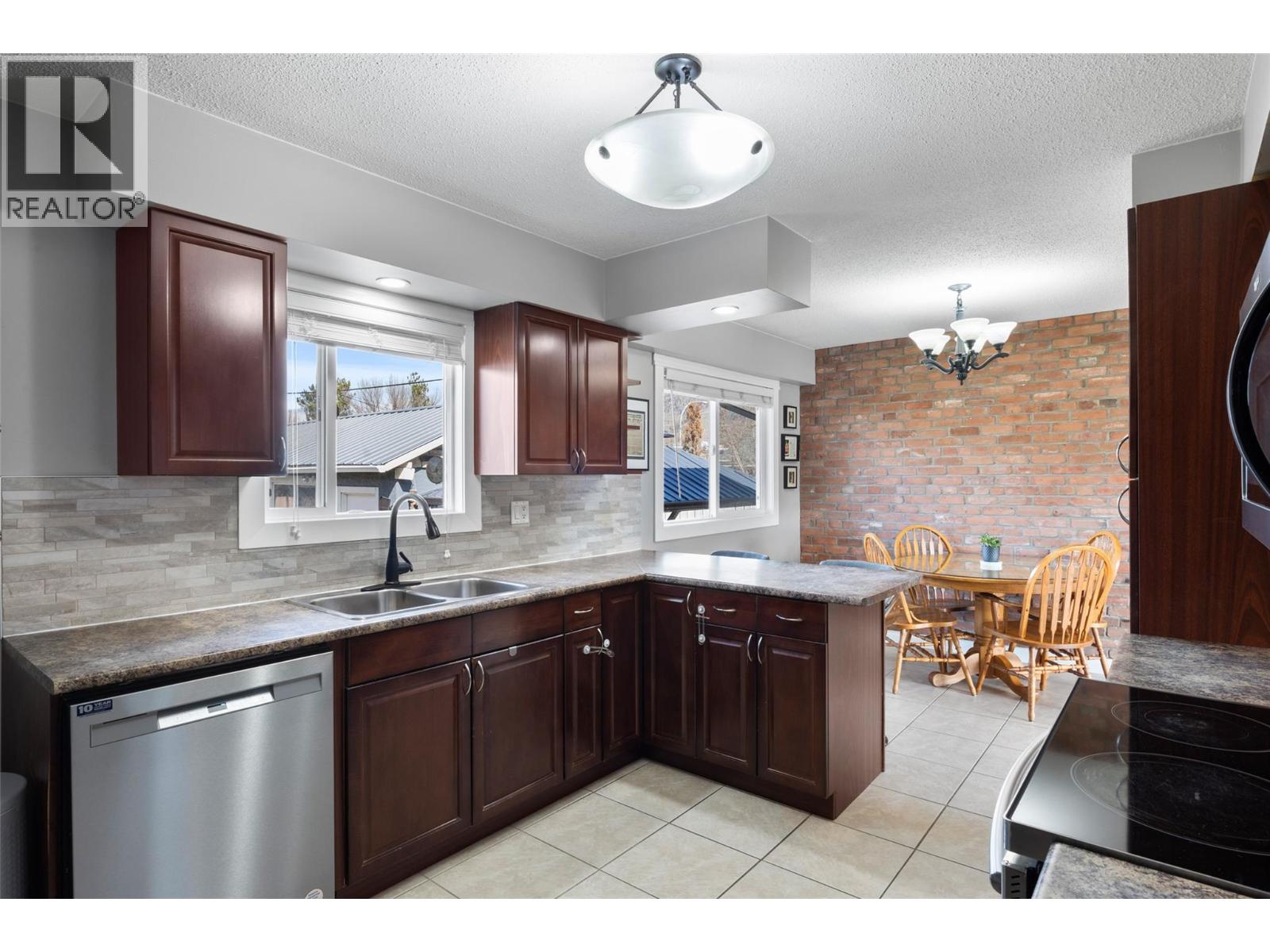 824 Sudbury Avenue, Kamloops