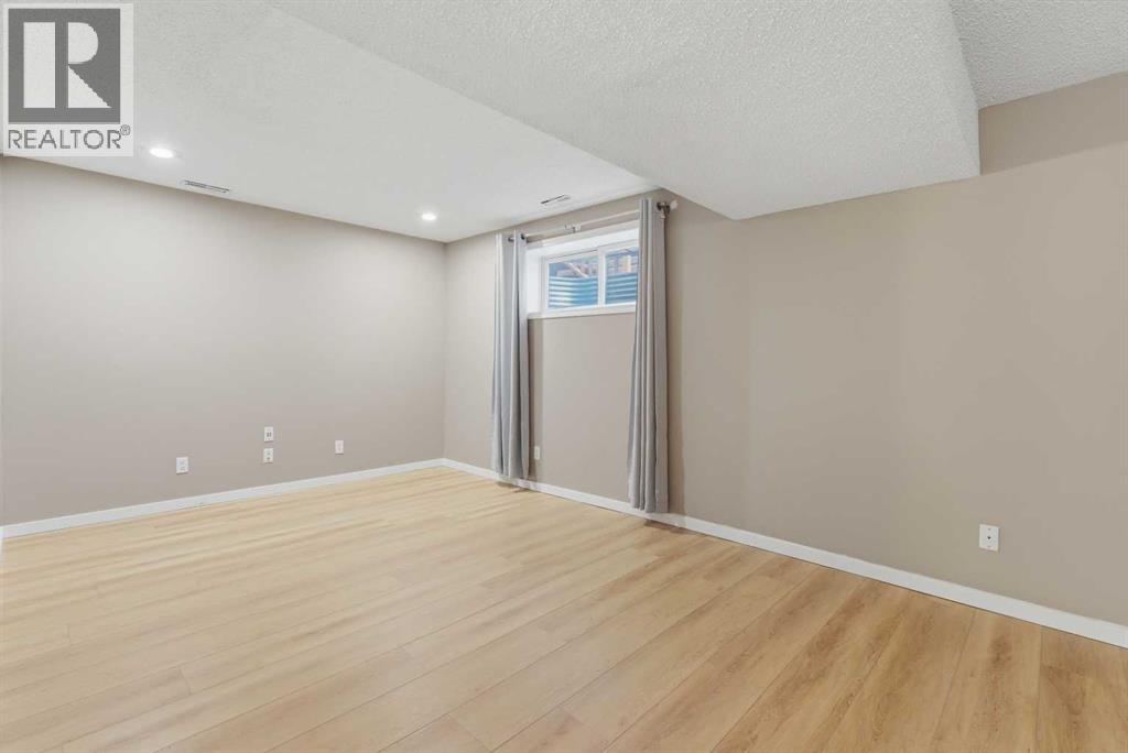 Single Family House for Sale in  Citadel Meadow Bay NW Citadel Calgary 