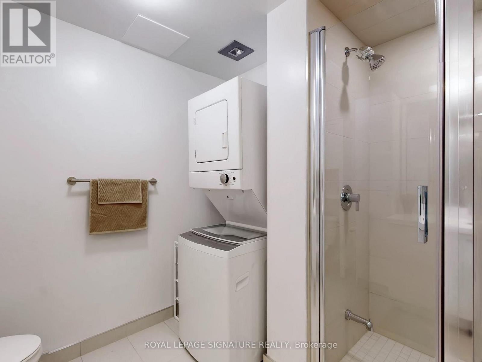 #1103 2550 SIMCOE STREET N - 16
