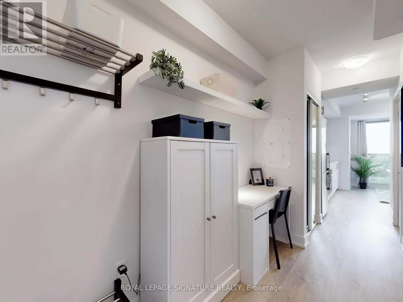 #1103 2550 SIMCOE STREET N - 18