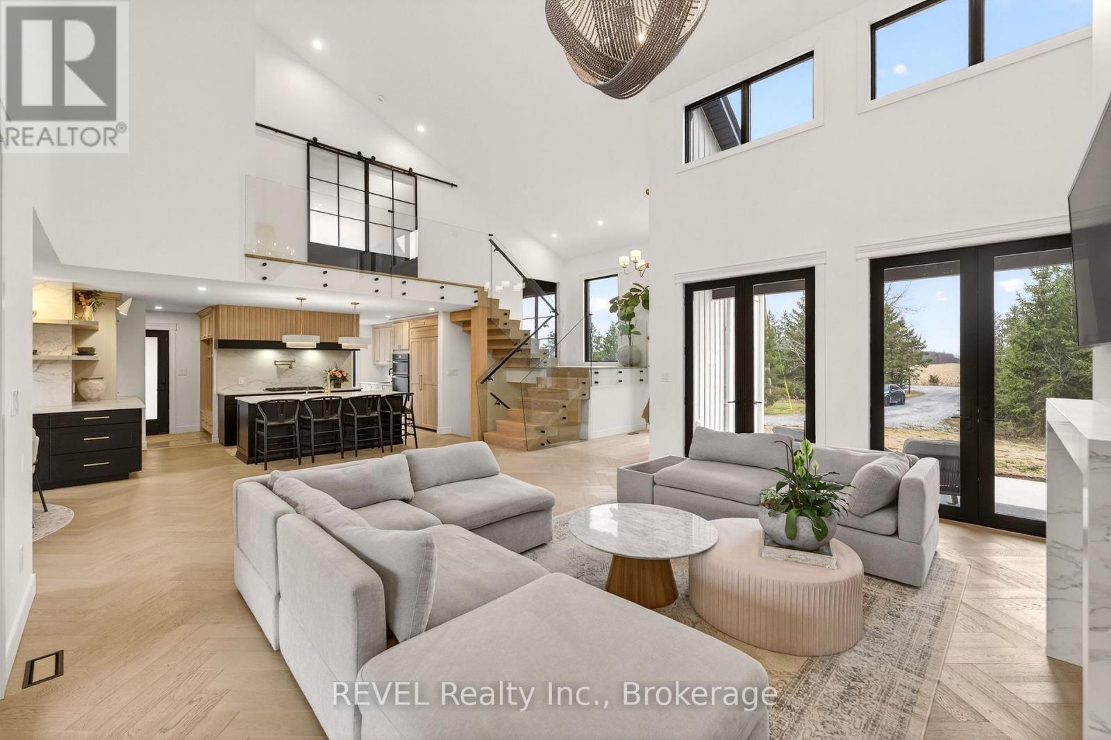 3901 WHITE ROAD - 23