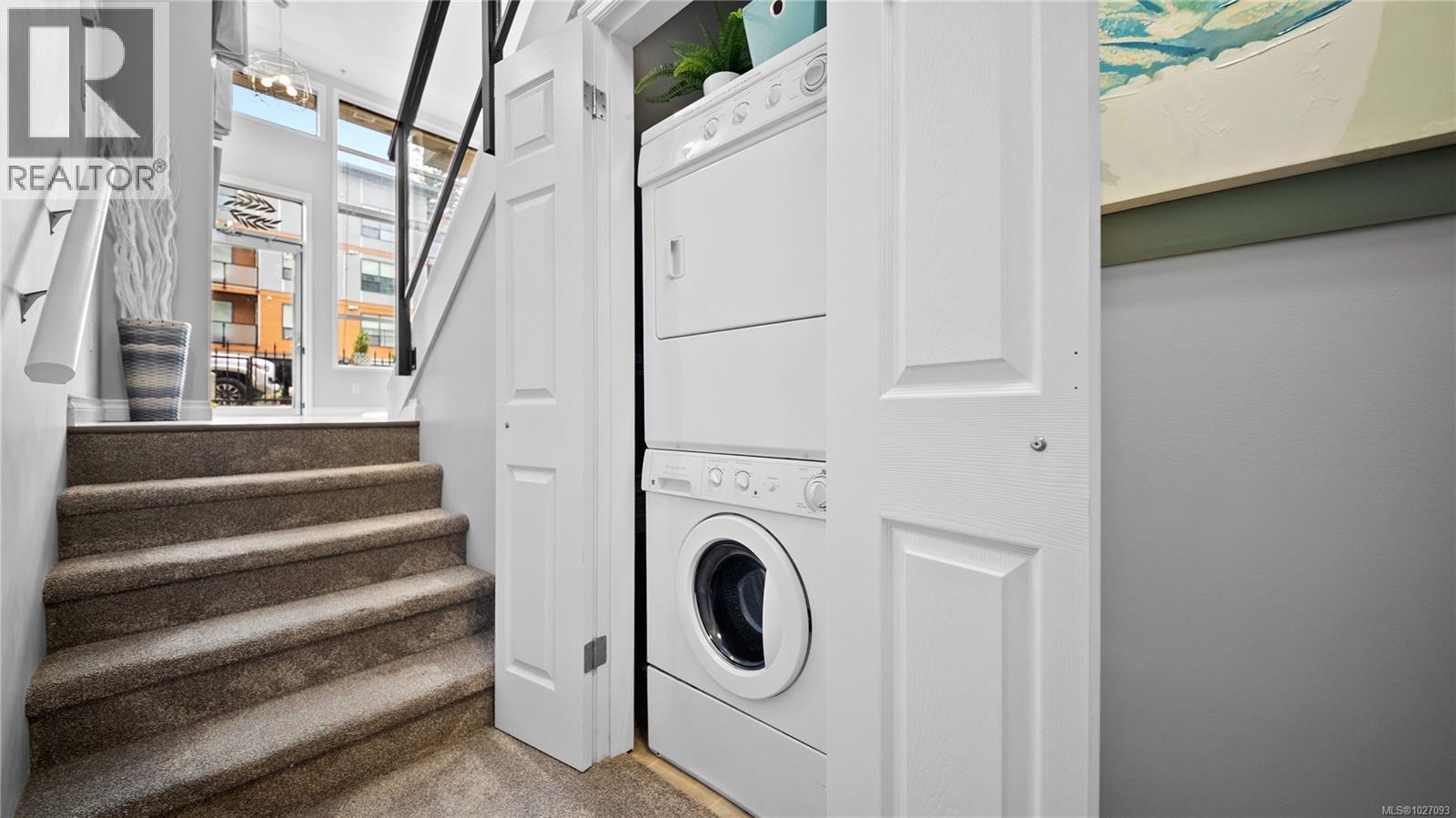 102 866 Goldstream Avenue, Langford