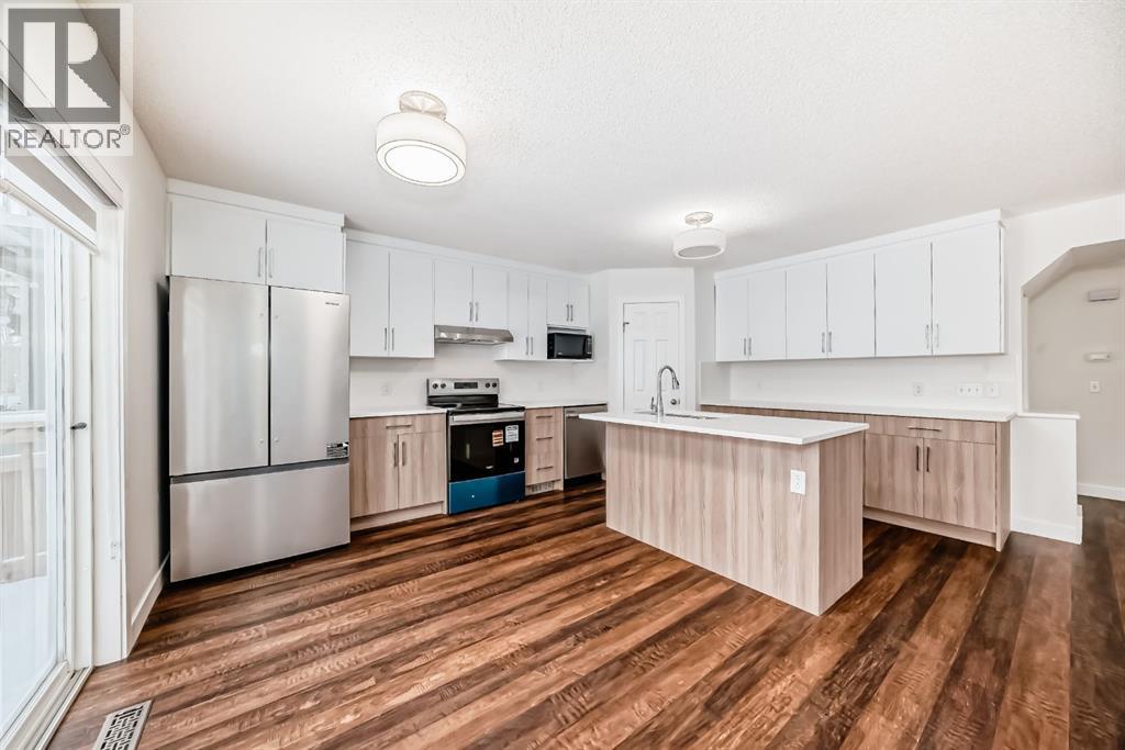 Single Family House for Sale in  Bridlepost Green SW Bridlewood Calgary 