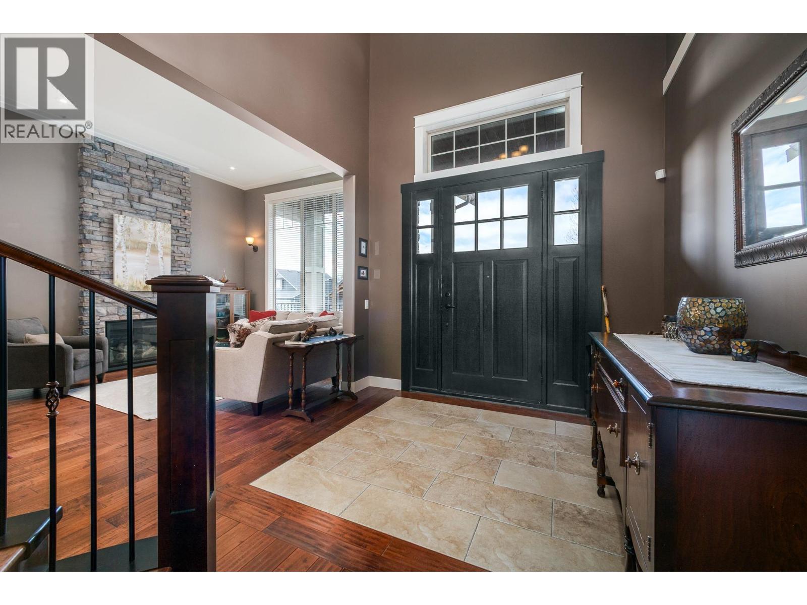 1321 Black Mountain Crescent - 2