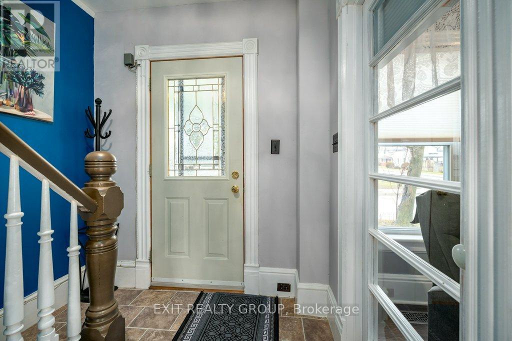134 WATER STREET W - 6