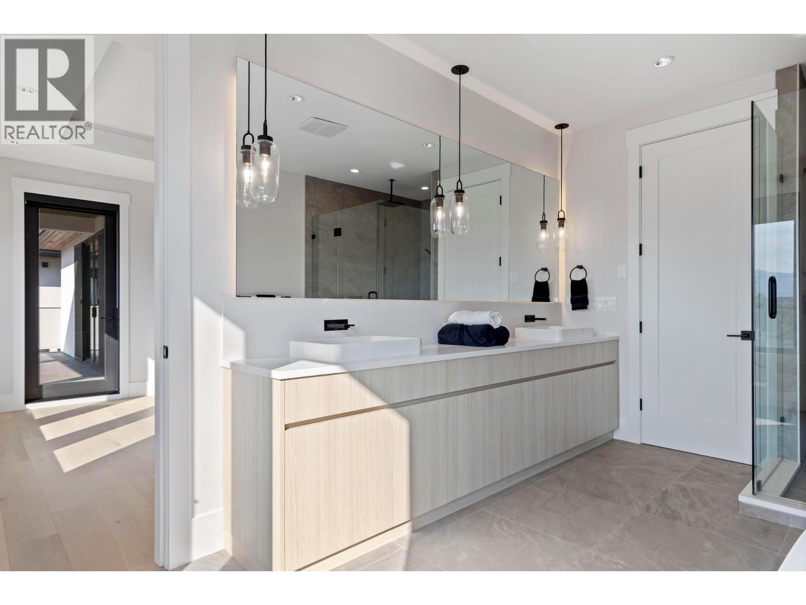  1583 Malbec Place, West Kelowna