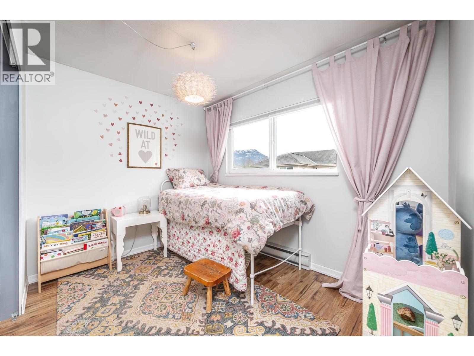 22 41449 GOVERNMENT ROAD, Squamish