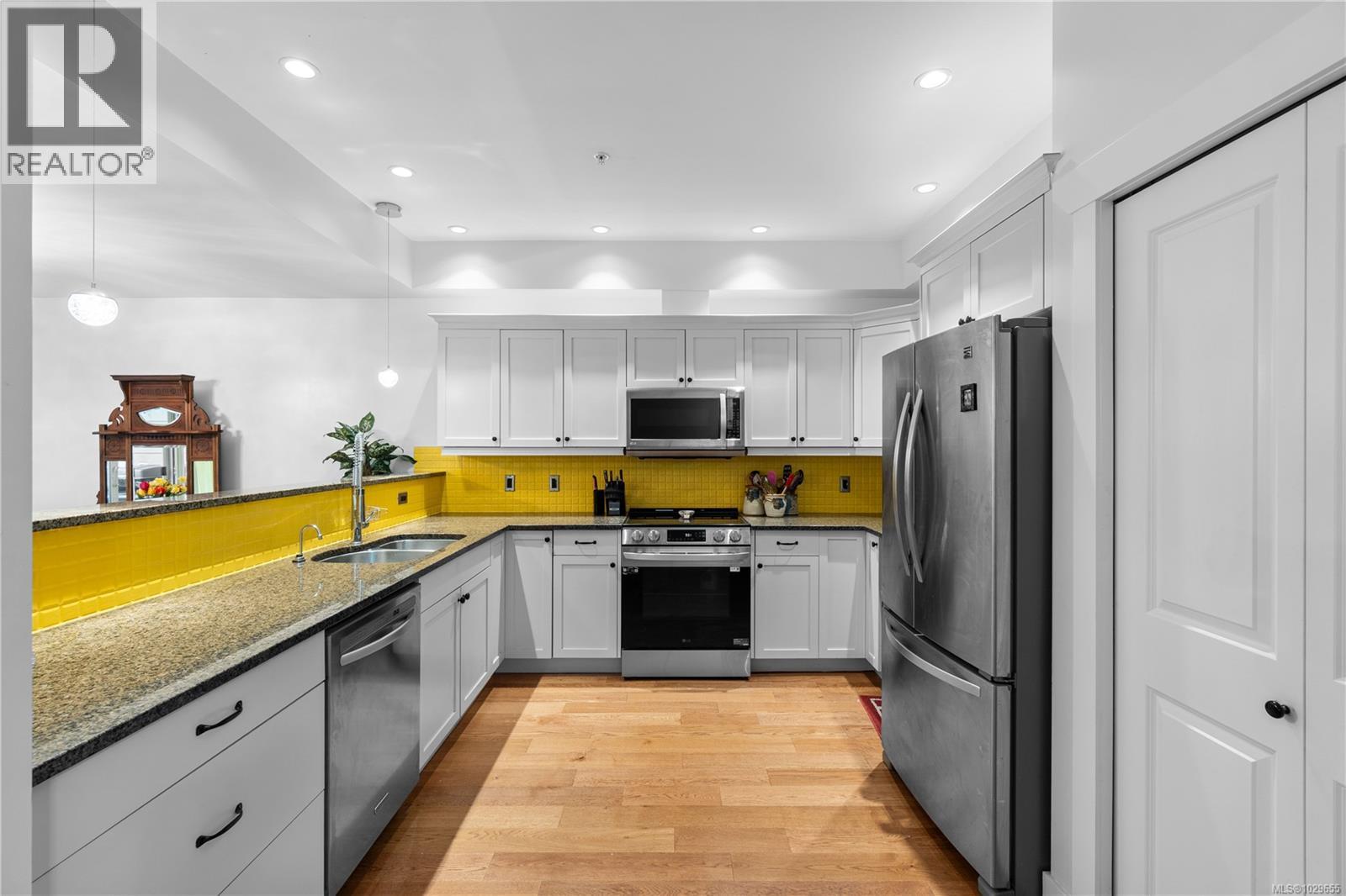 #309 1244 4TH AVE - 6