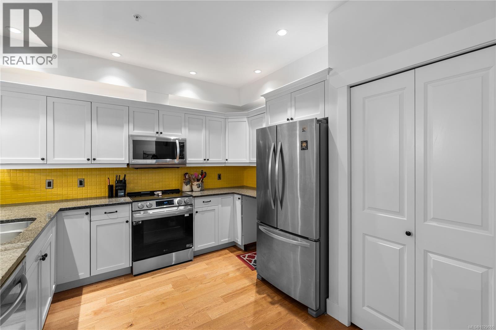 #309 1244 4TH AVE - 21