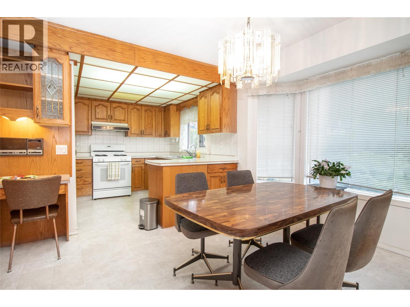  624 Cassiar Crescent, Kelowna