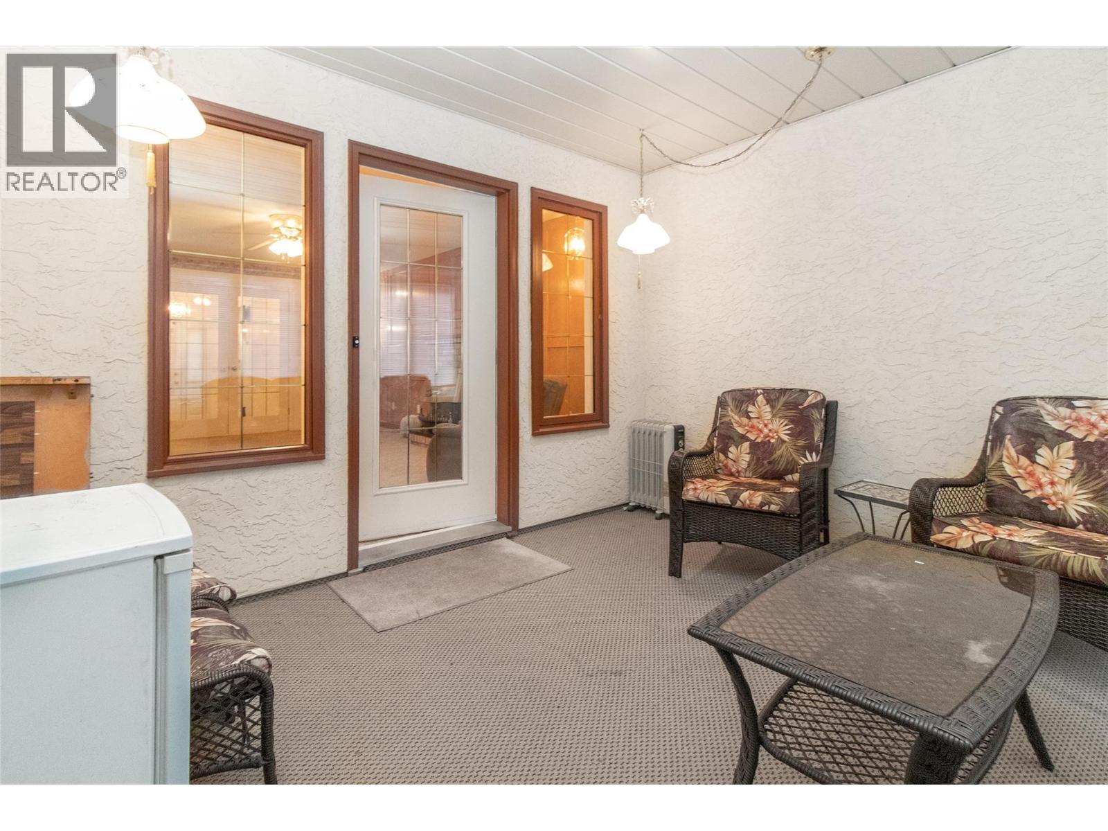  624 Cassiar Crescent, Kelowna