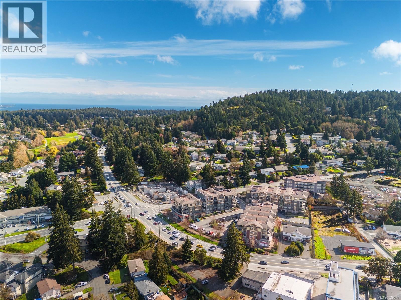 #207 3210 JACKLIN RD - 36