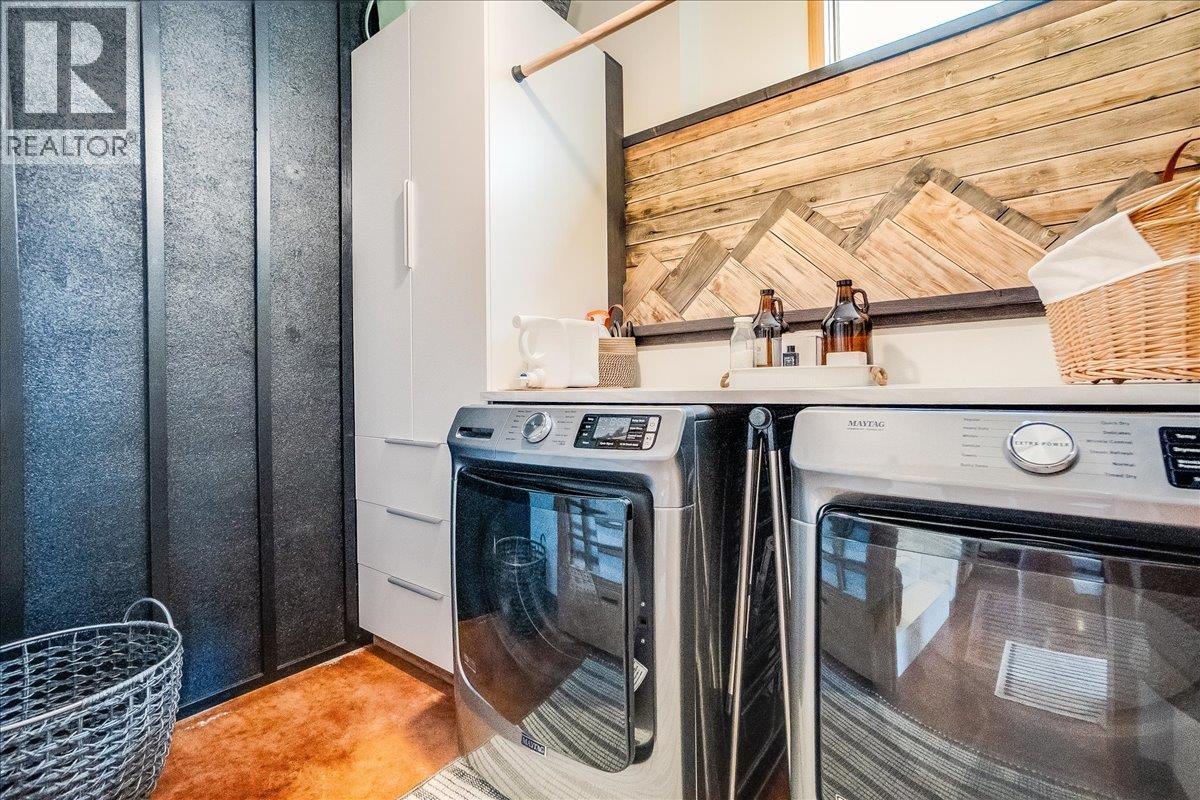  6575 6 Highway, New Denver