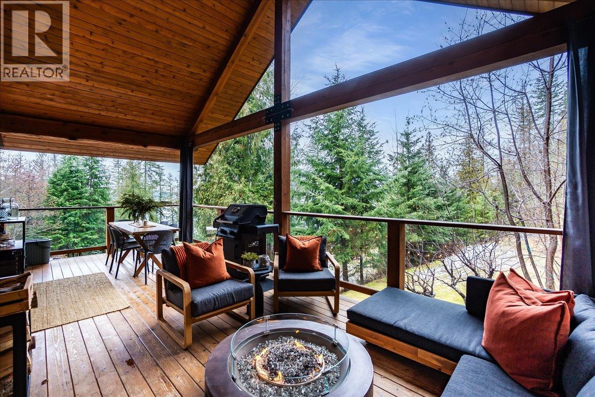  6575 6 Highway, New Denver