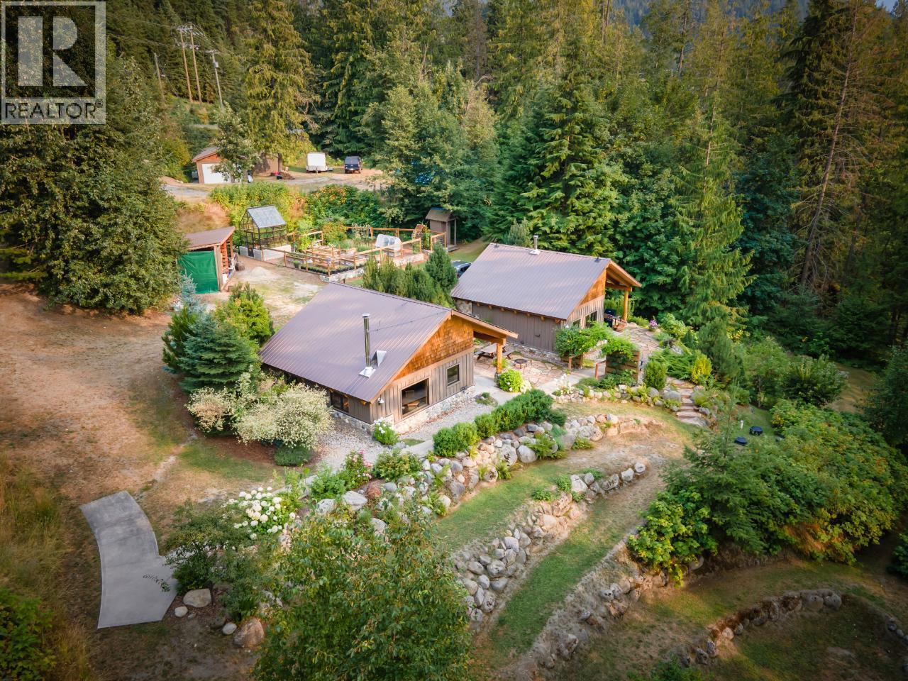  6575 6 Highway, New Denver