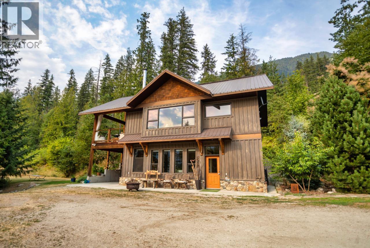  6575 6 Highway, New Denver