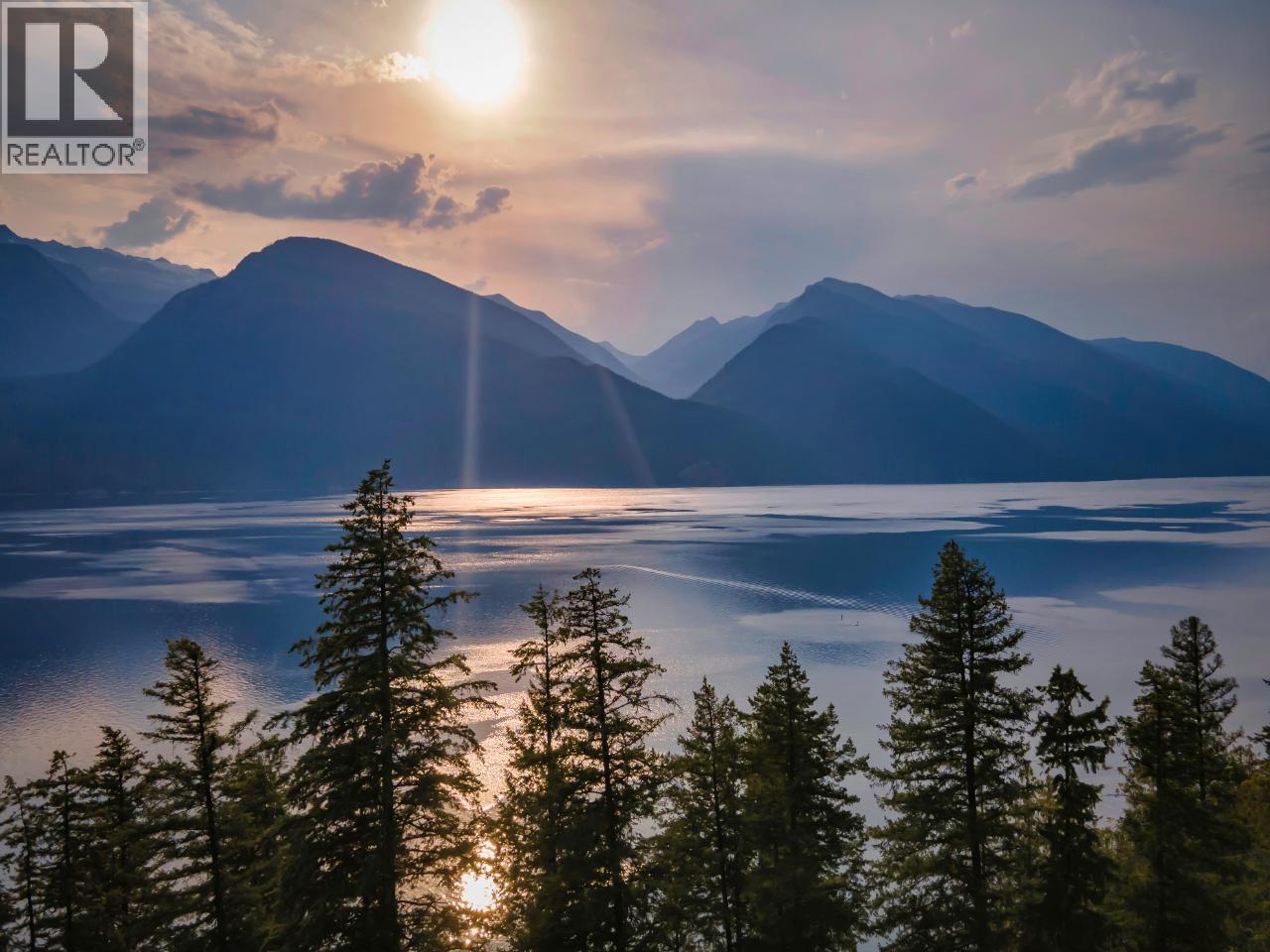  6575 6 Highway, New Denver