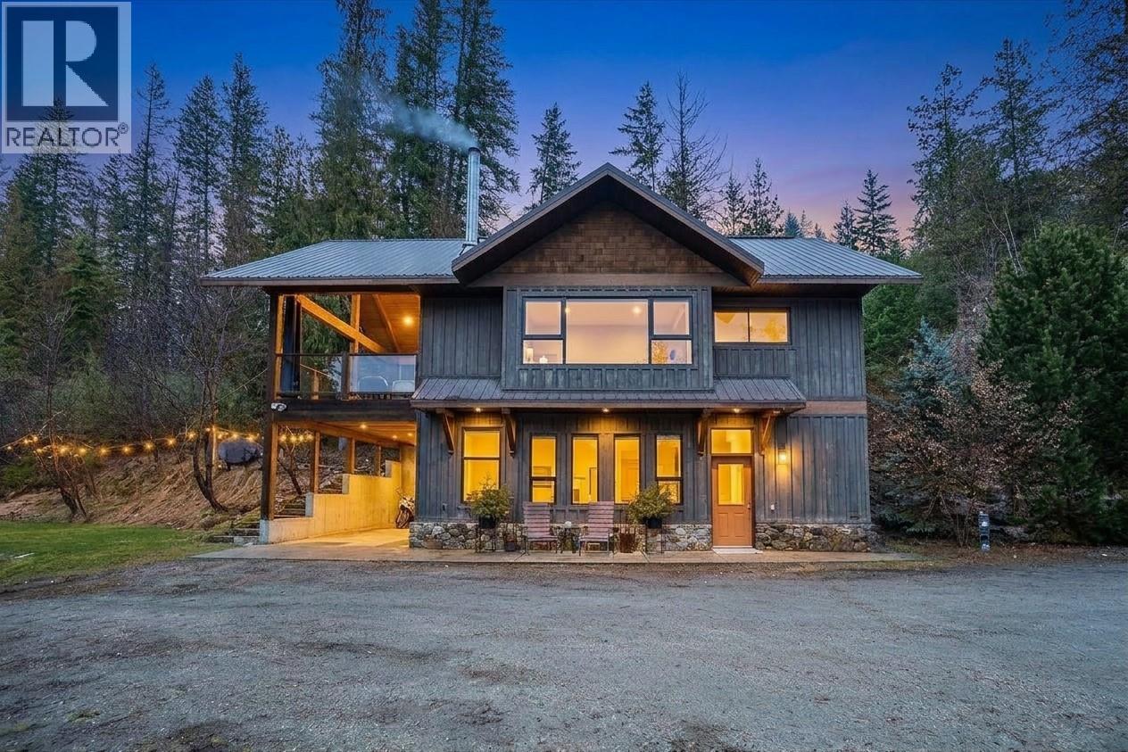  6575 6 Highway, New Denver